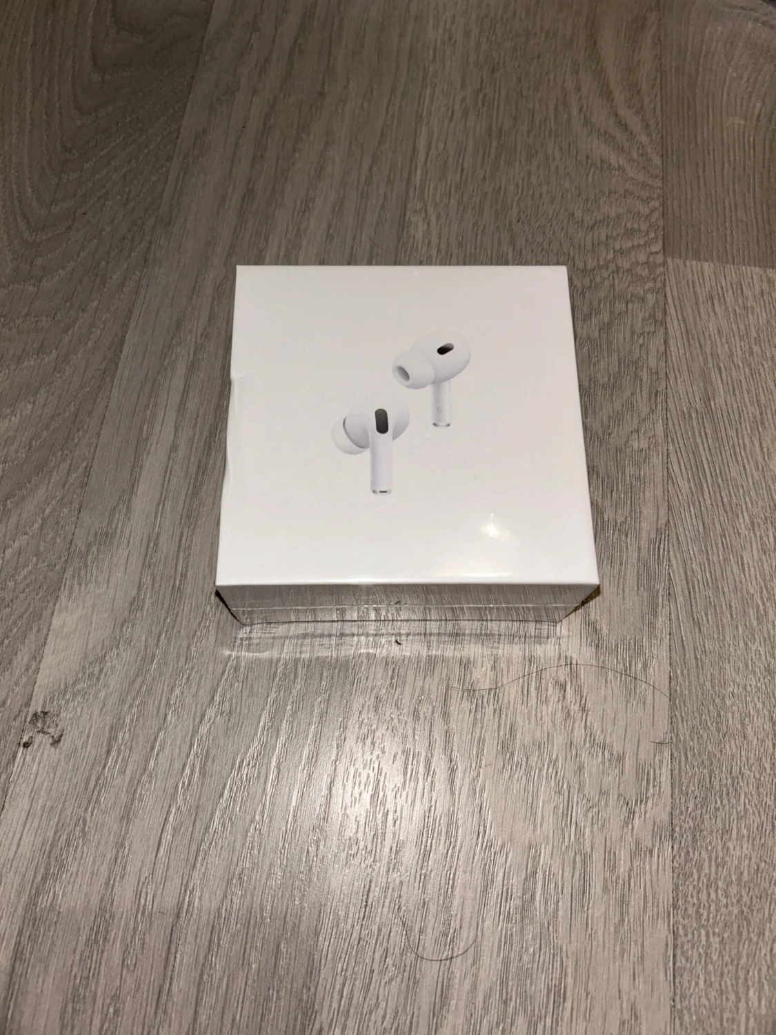 Vit Air Pods Pro 3 2025 | Apple