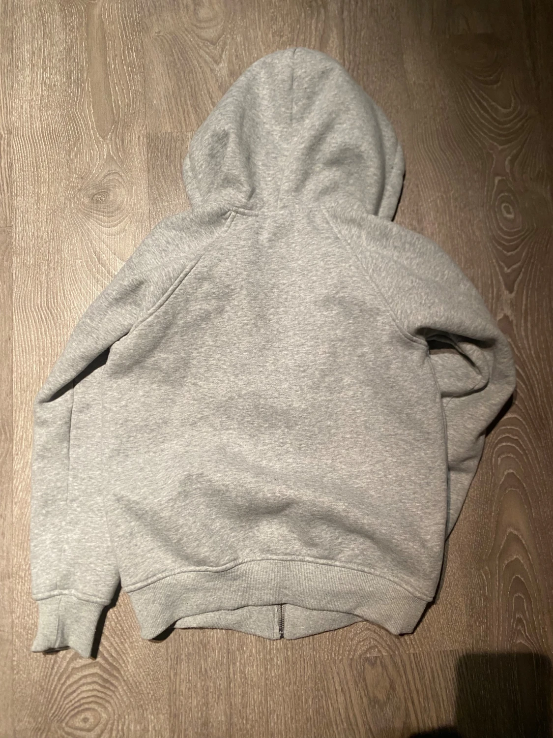 Grå hoodiejacka från Burberry - 2