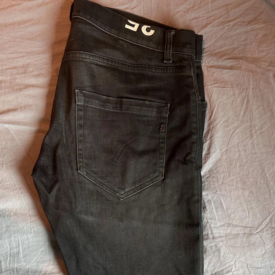 Svarta Dondup Jeans  - 1