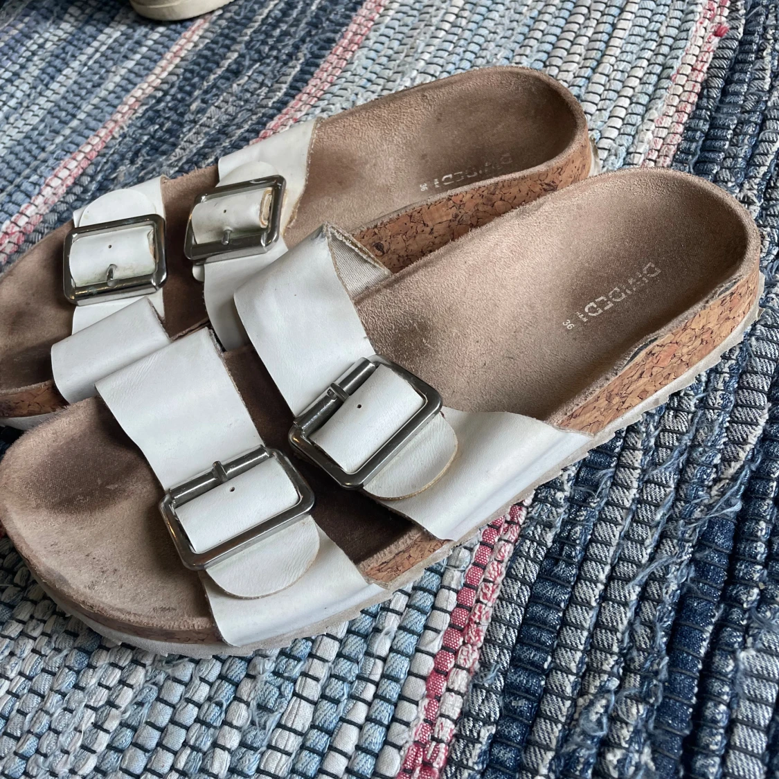 Bikinstock liknande sandaler - 1