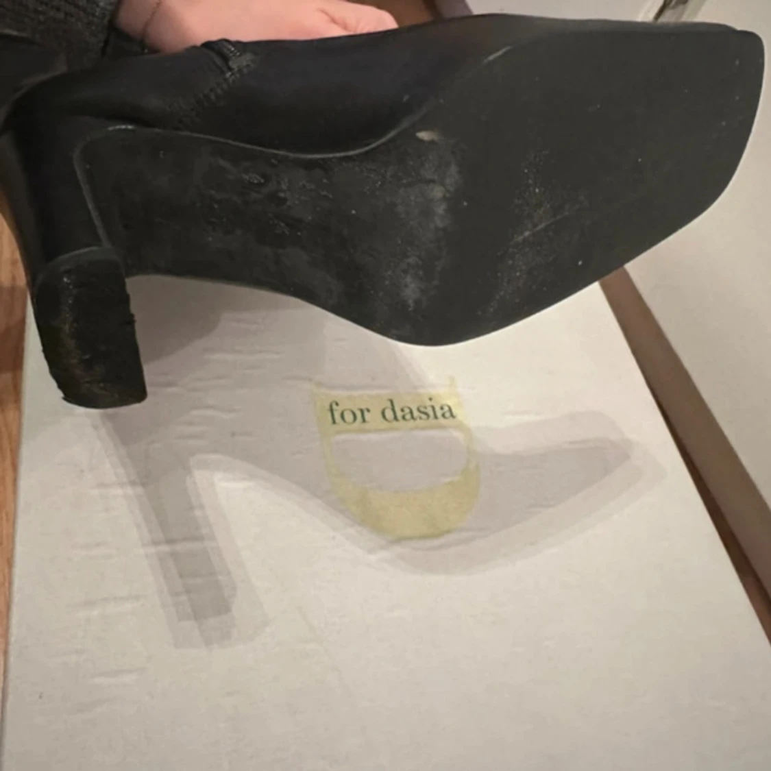 Svarta höga stövlar med klack - 4