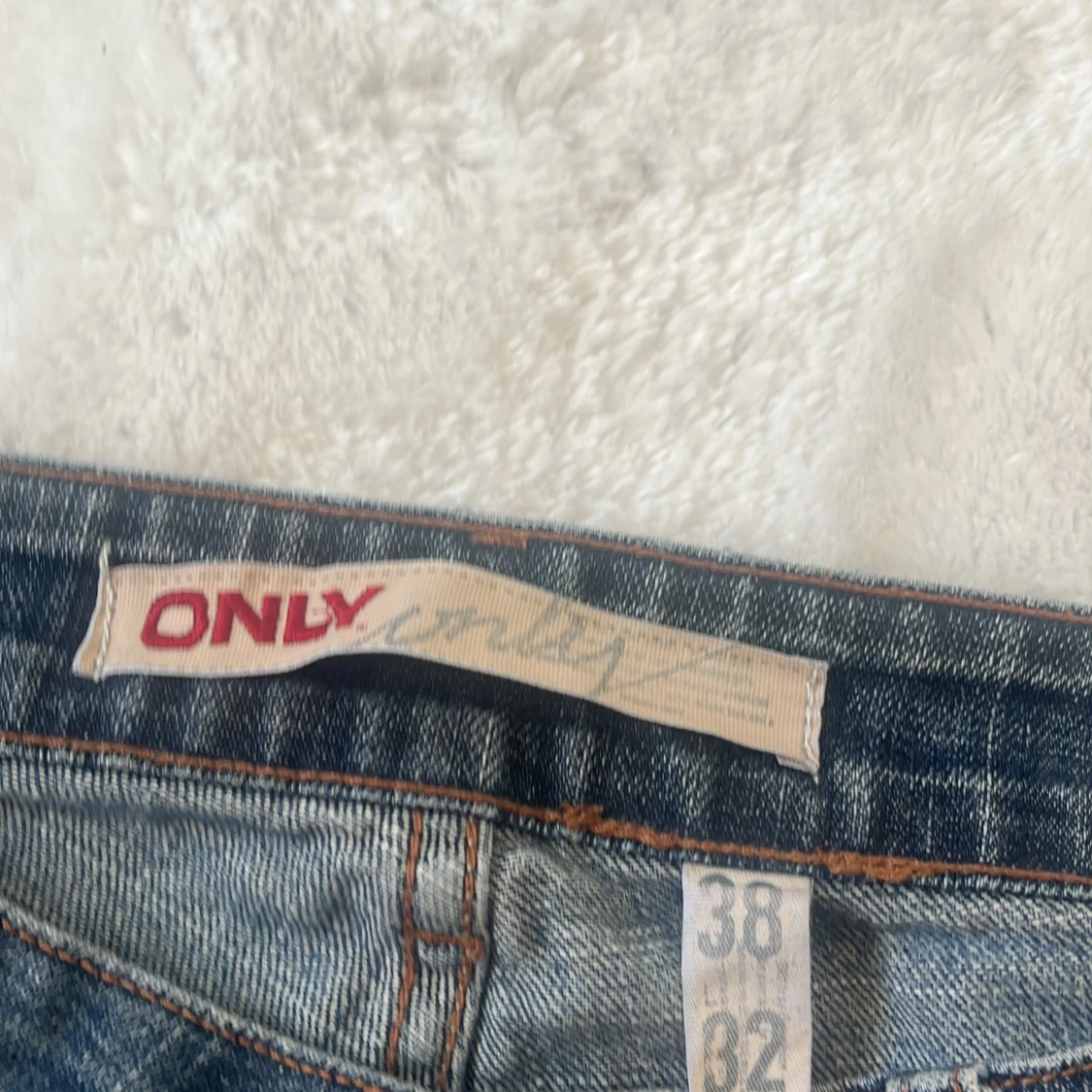 Blå bootcut jeans från ONLY, stl 38/32 - 3