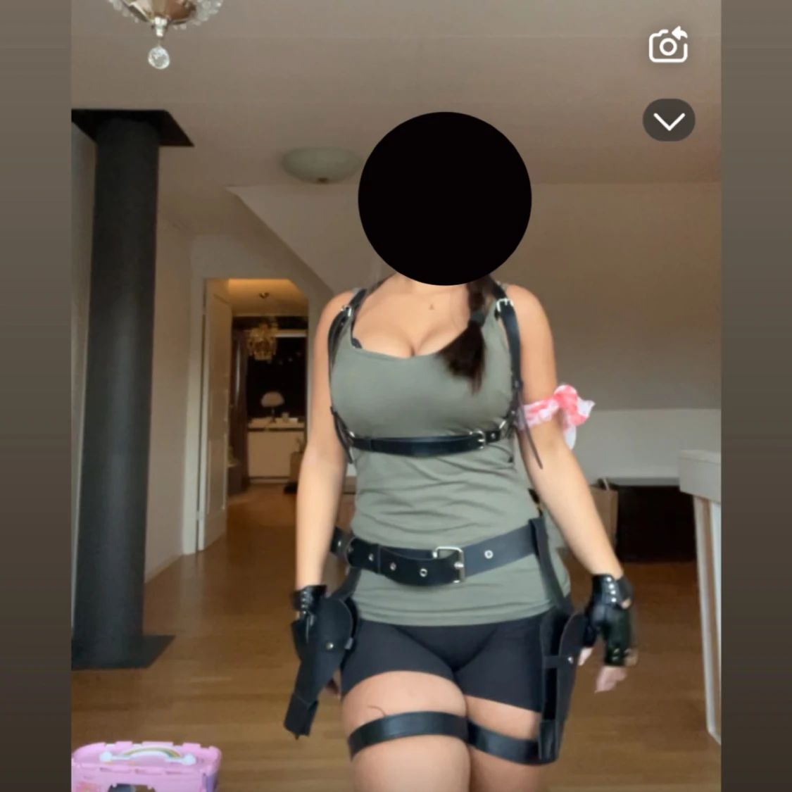 Lara croft outfit - 3