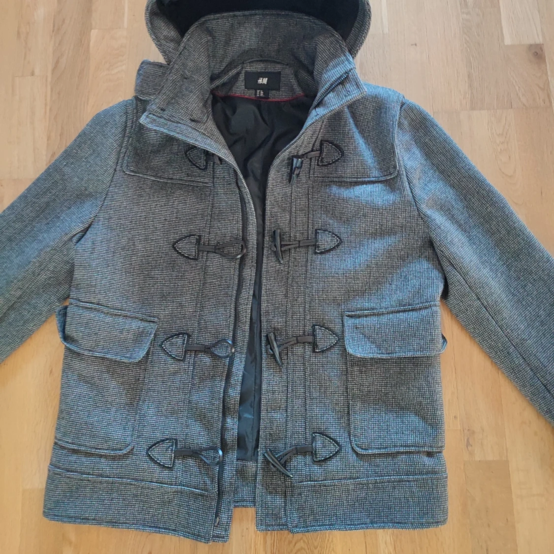 Grå rutig duffeljacka från H&M - 4