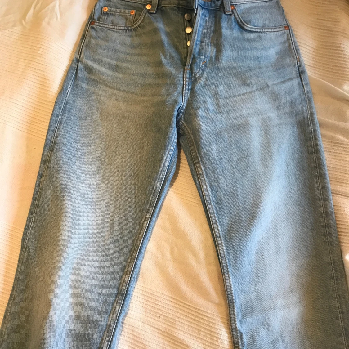 Weekday ljusblå raka jeans - 3