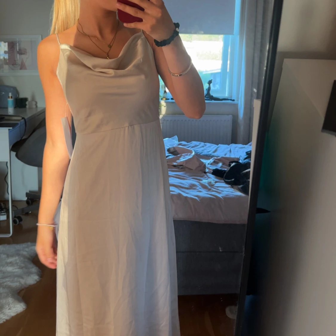 Champangefärgad balklänning - 2