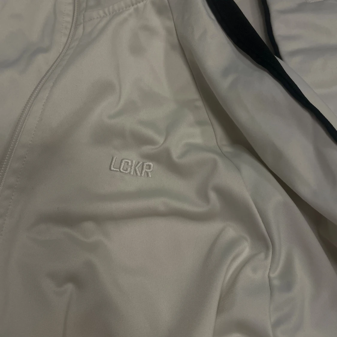 Vit set från LCKR  - 1