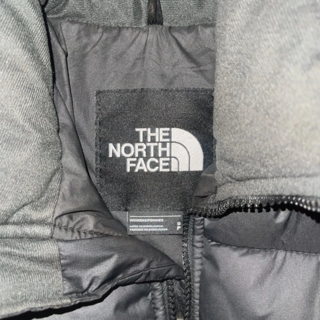 Svart pufferjacka från The North Face - 1