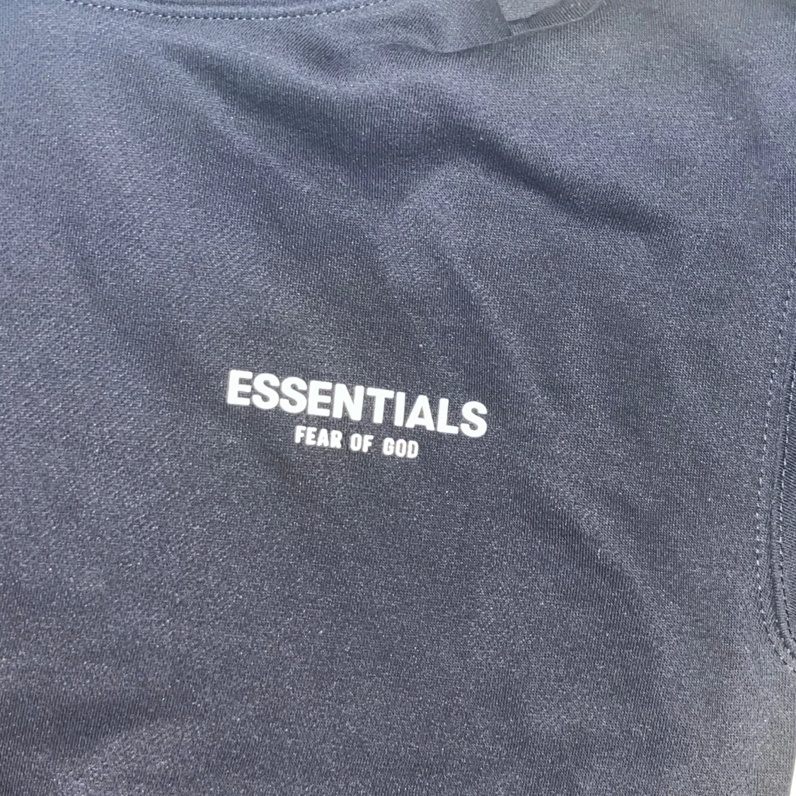 Svart Essentials Fear of God hoodie - 3