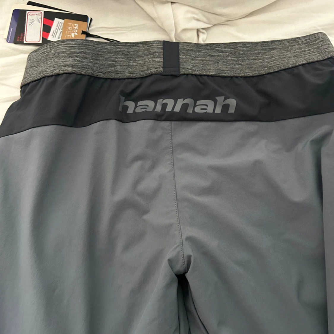 Grå täckbyxor från Hannah - 1
