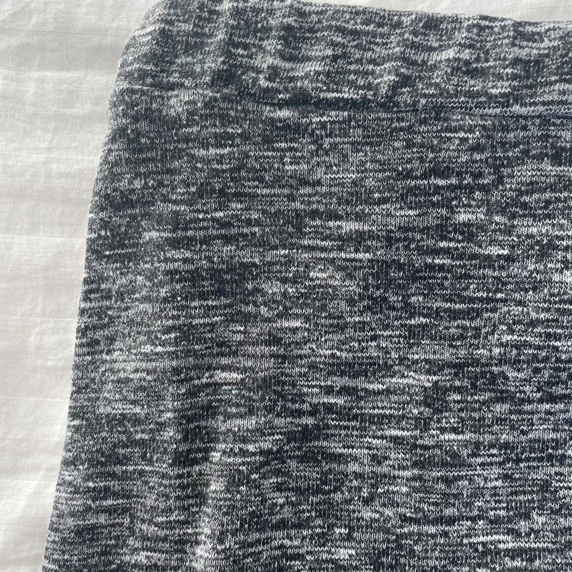 Melerad grå pennkjol från NLY Trend - 1