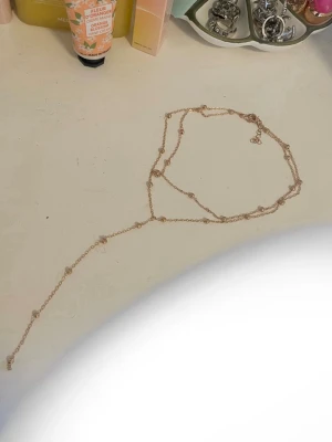 halsband - oanvänd • lång