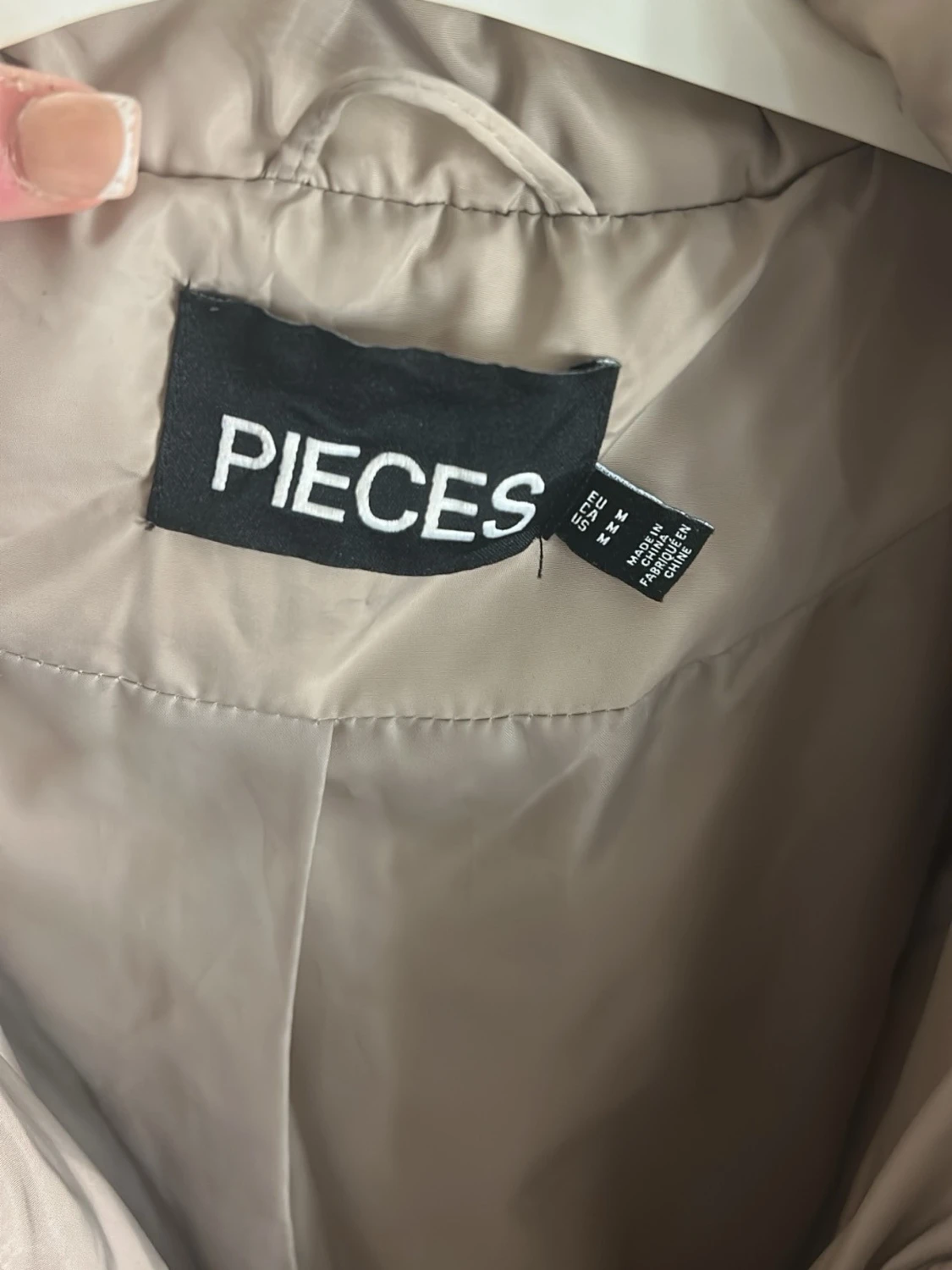 Beige pufferjacka  - 4