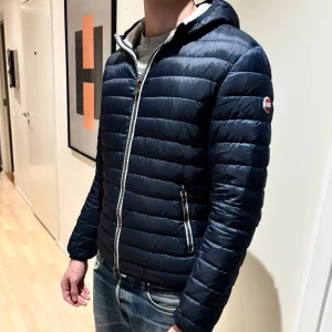 Colmar jacka  - Colmar jacka storlek ~ small | brukar ha M och den passar på lig men sitter något tajt