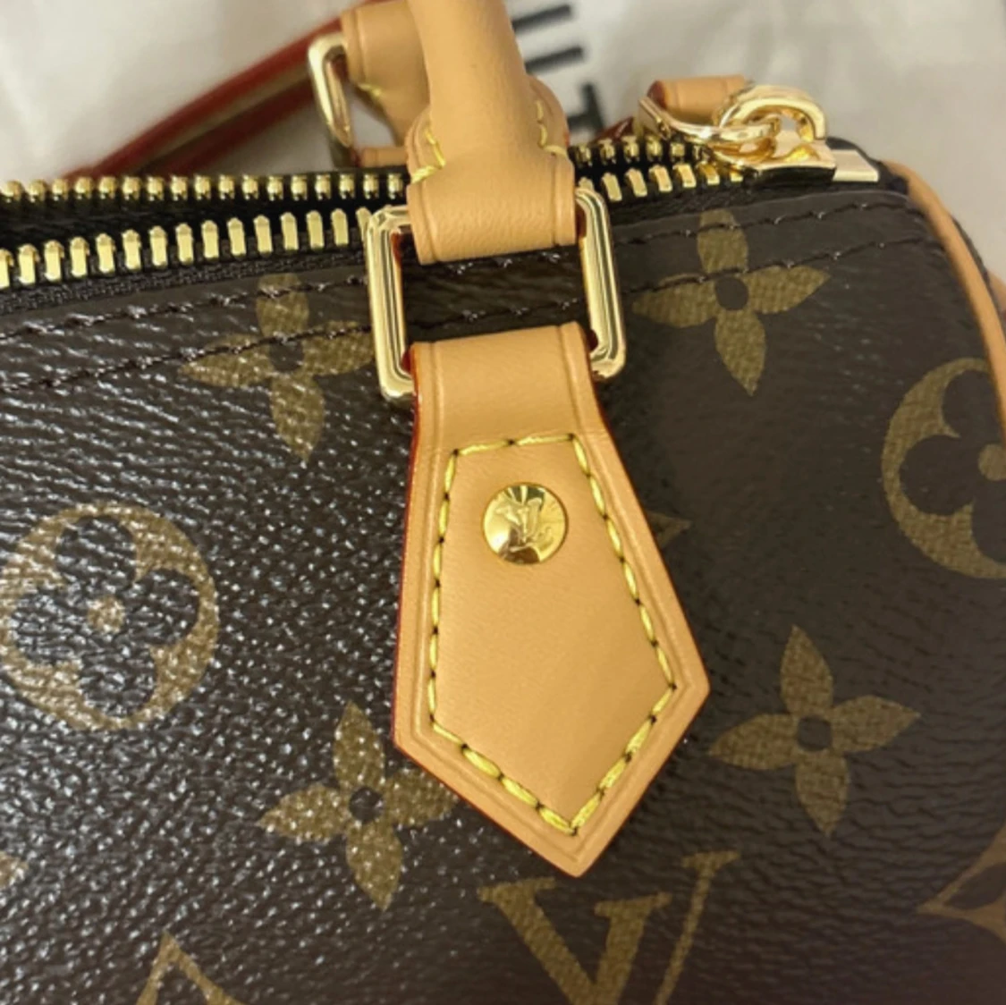 Louis Vuitton monogram axelväska