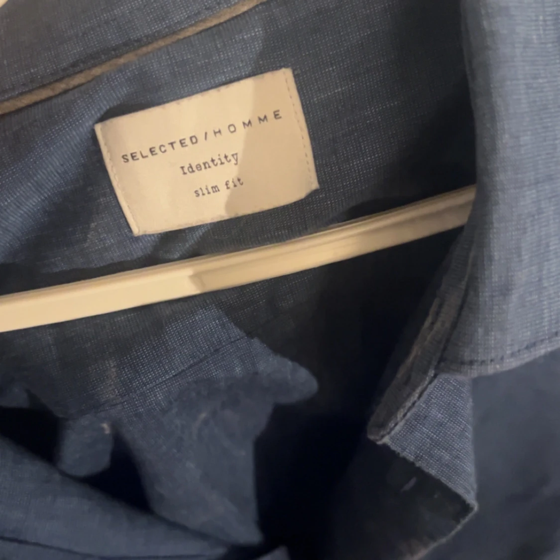 Blå linneskjorta från Selected Homme  - 2