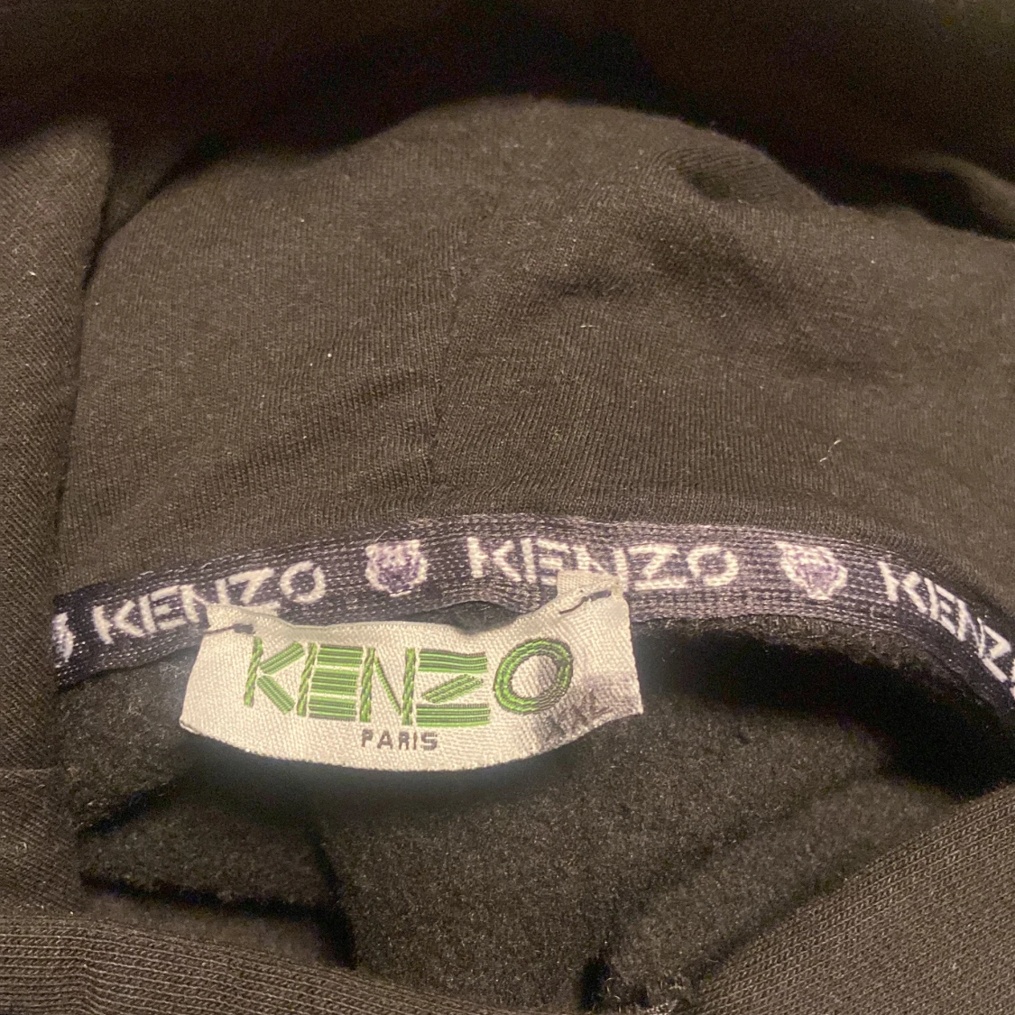 Svart Kenzo hoodie i bra kondition  - 3