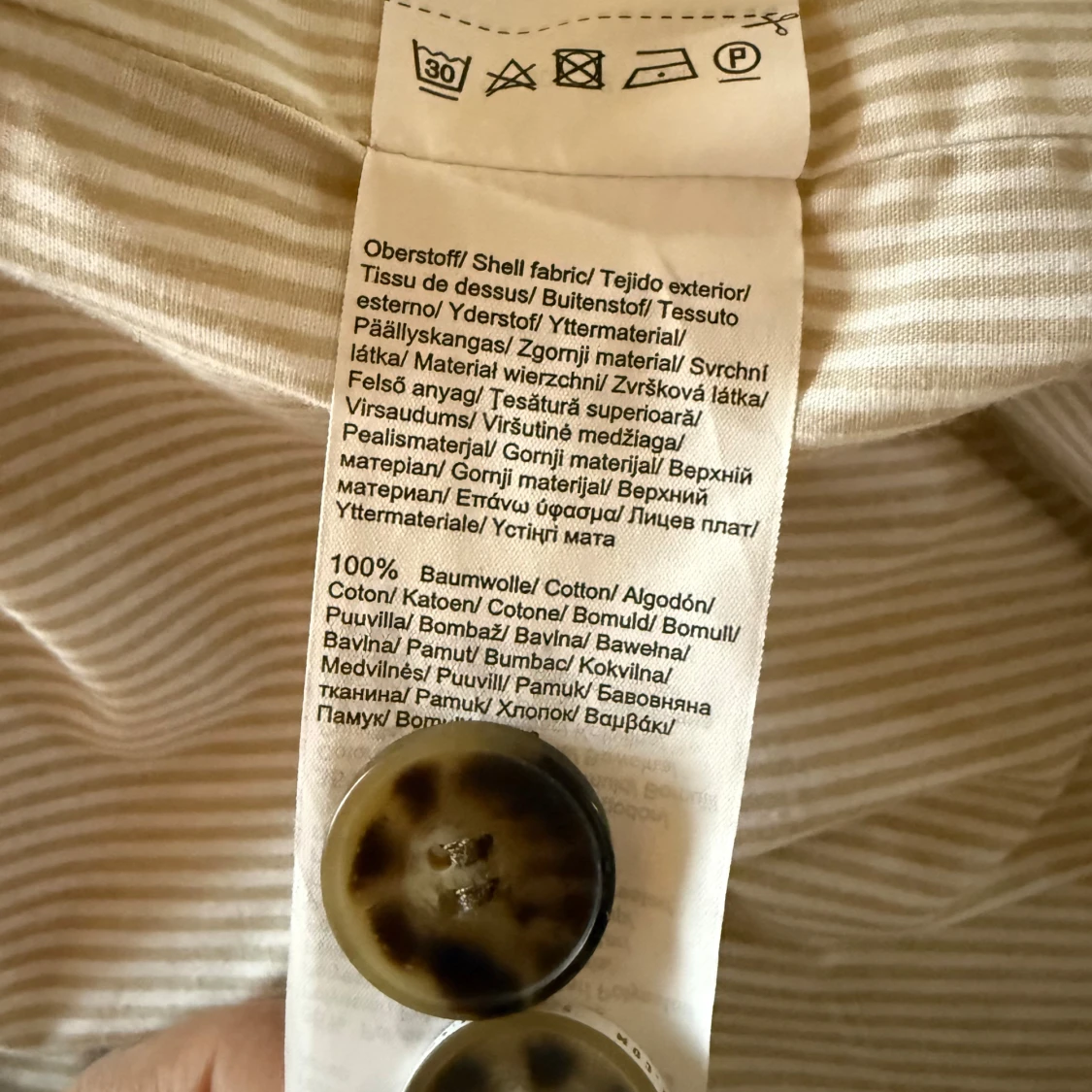 Beige trenchcoat från S.Oliver - 4