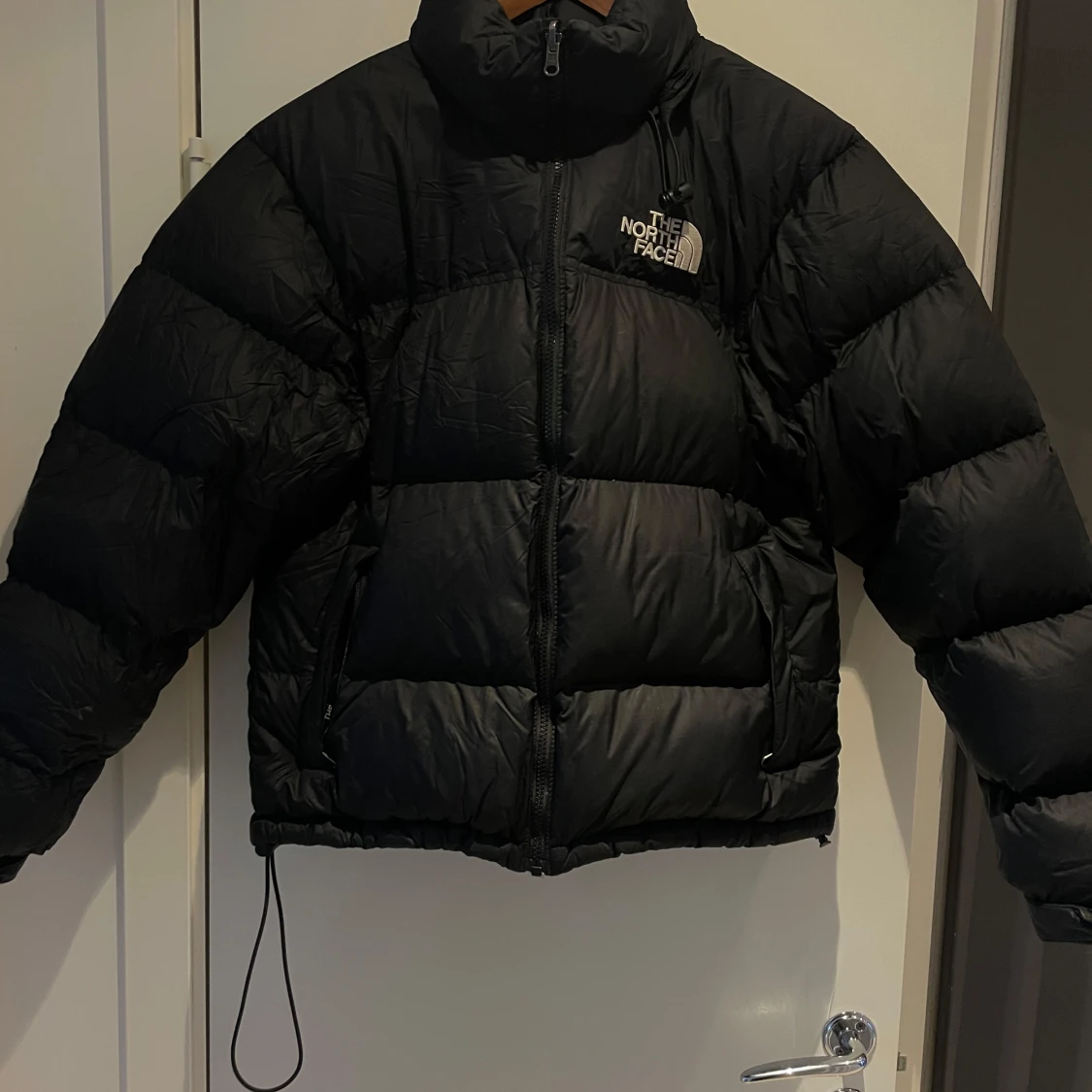 Svart pufferjacka från The North Face - 1