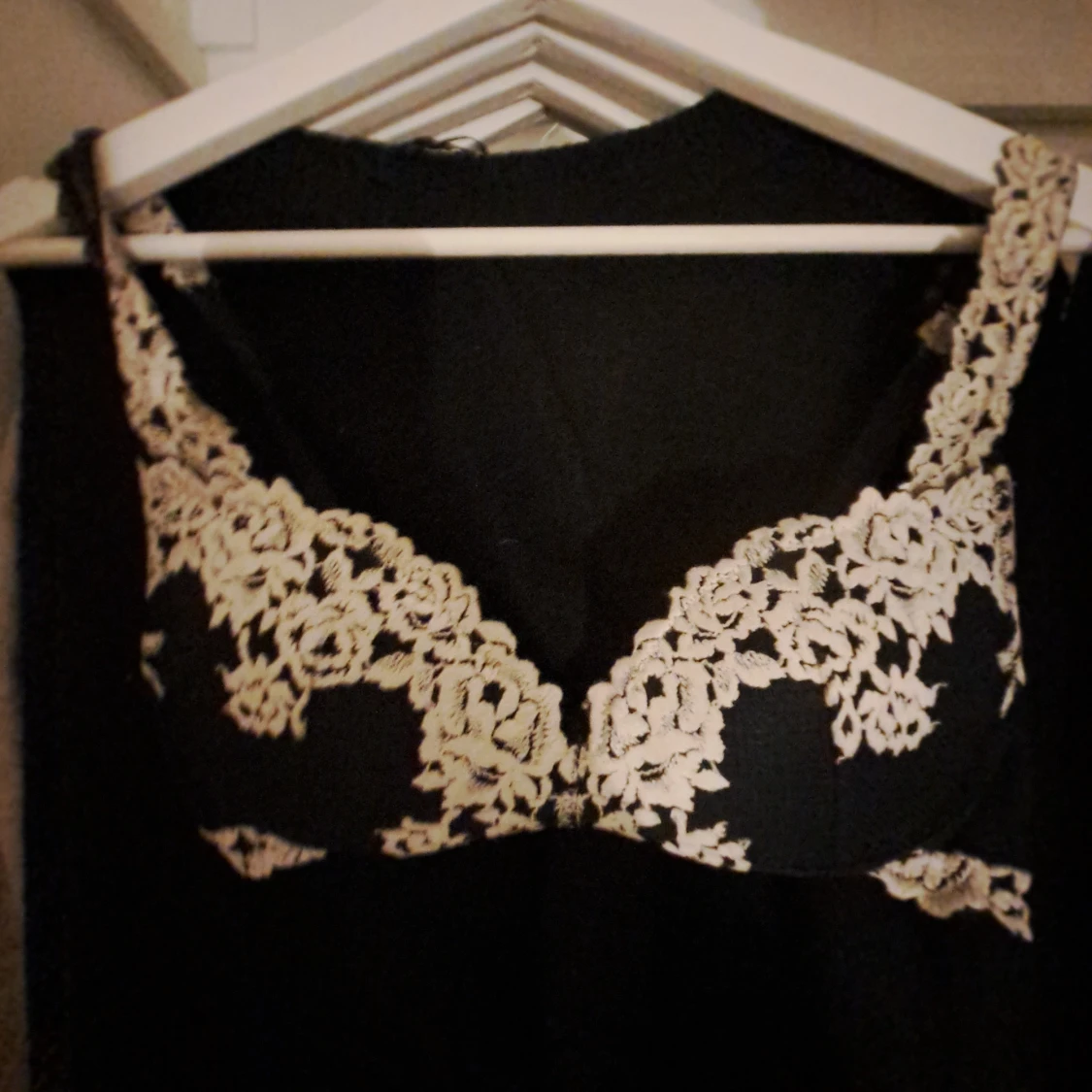 Marin blå bh med blommig spets I 70b 