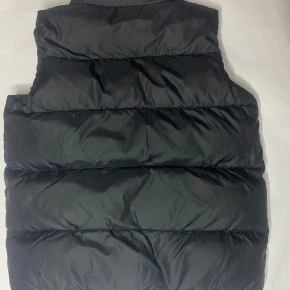 Svart dunväst från Tommy Hilfiger - 4