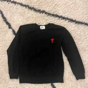 Ami tjocktröja - Storlek S men passar xs