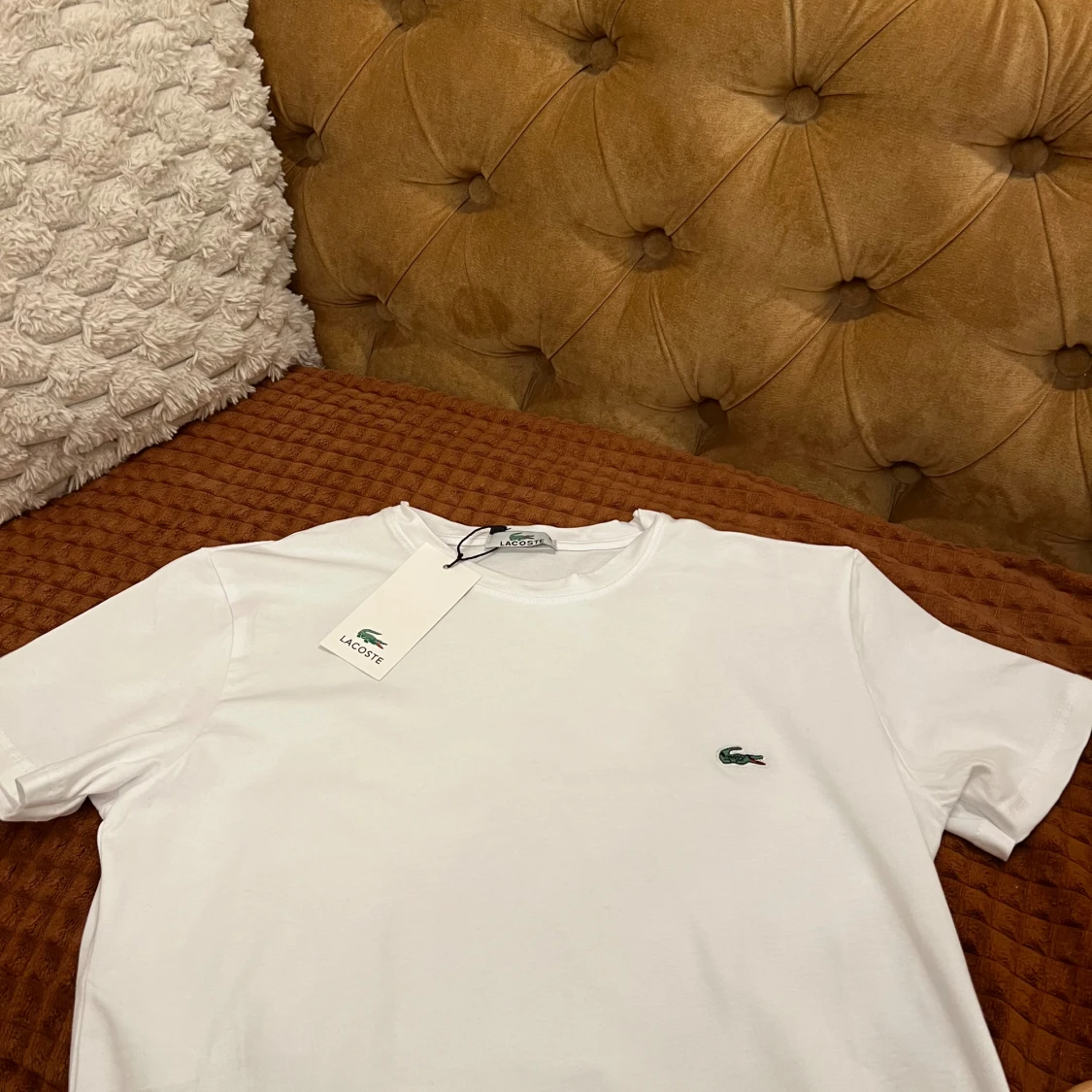 Vit Lacoste t-shirt med logga