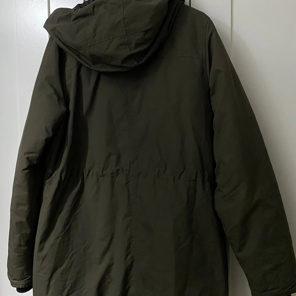 Olivgrön parkas från Size & Needle - 1