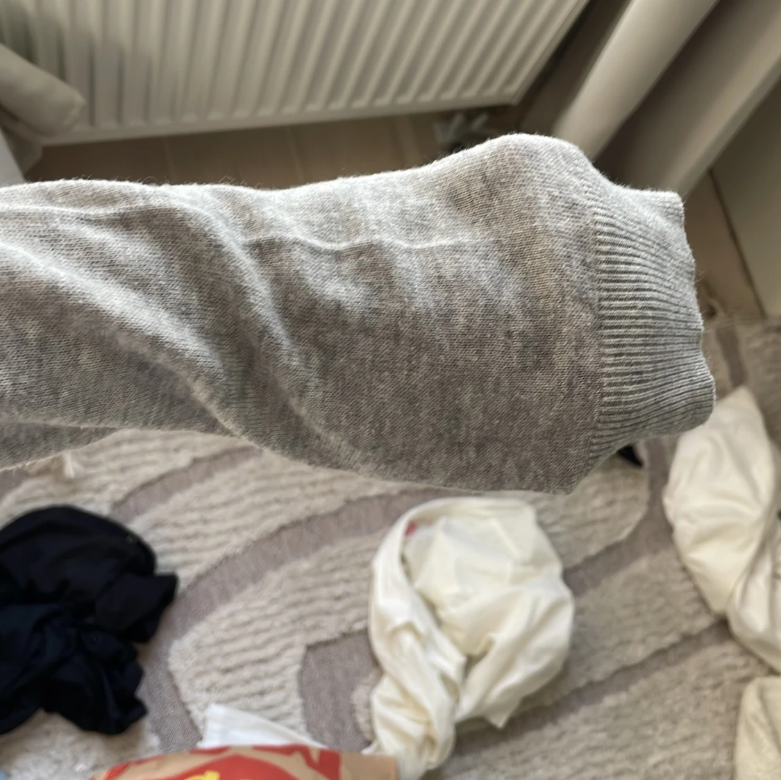 Grå croppad kofta med knappar - 3