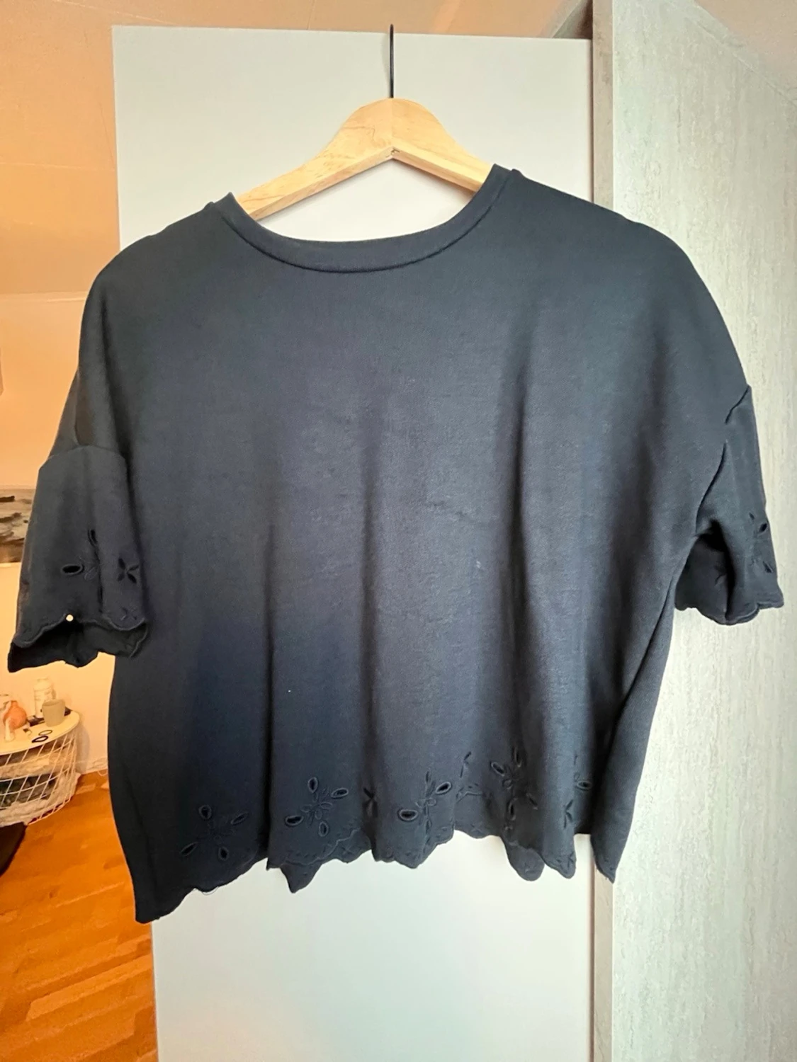 Mörkblå croppad topp från C&A