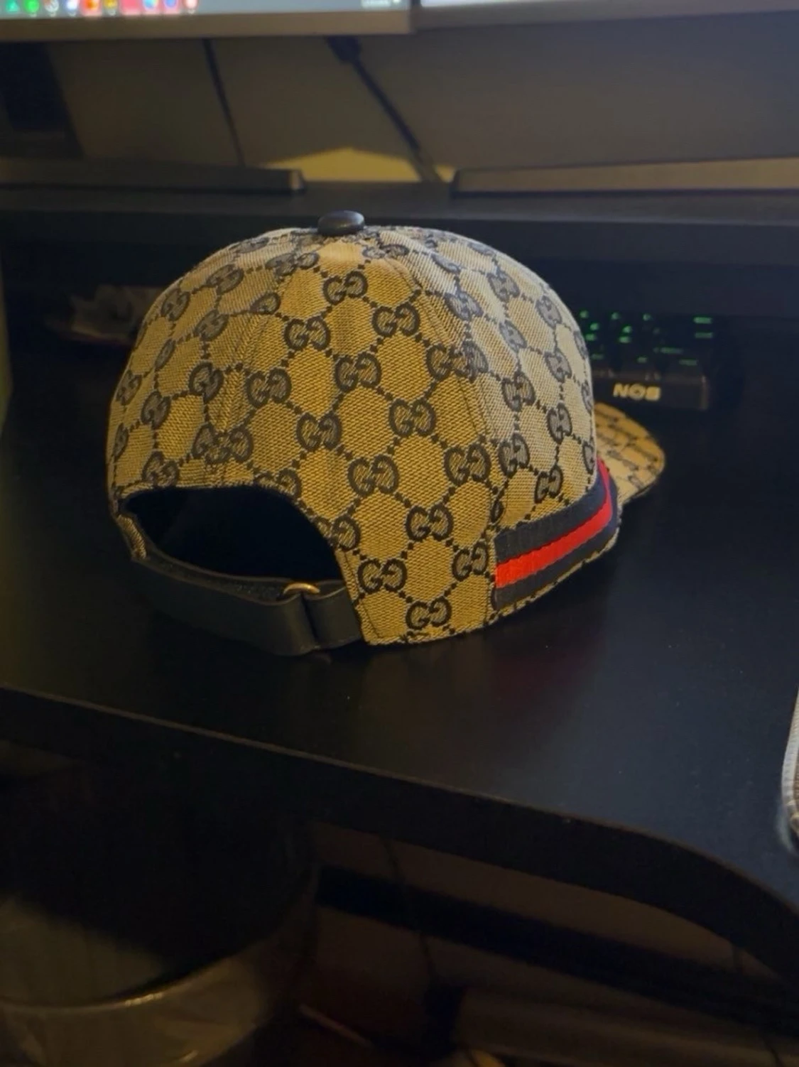  keps med GG-mönster - 2