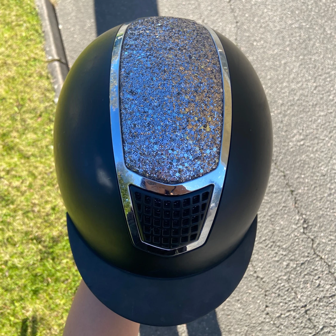 Svart CRW ridhjälm med glitter - 1