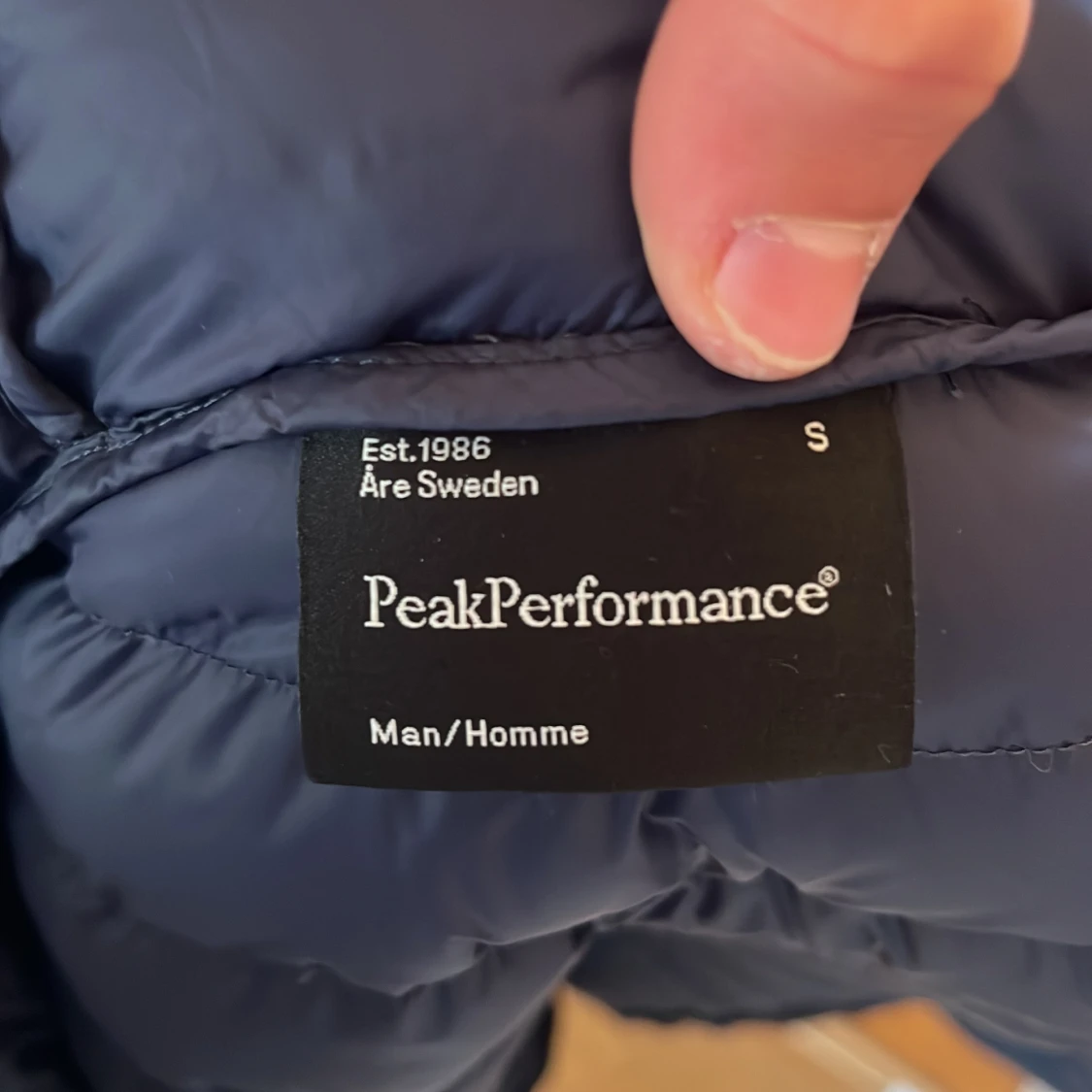 Mörkblå dunjacka Peak Performance - 4