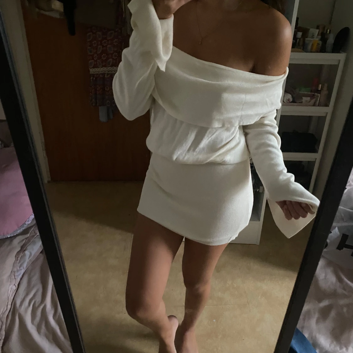 Vit offshoulder kort klänning - 4
