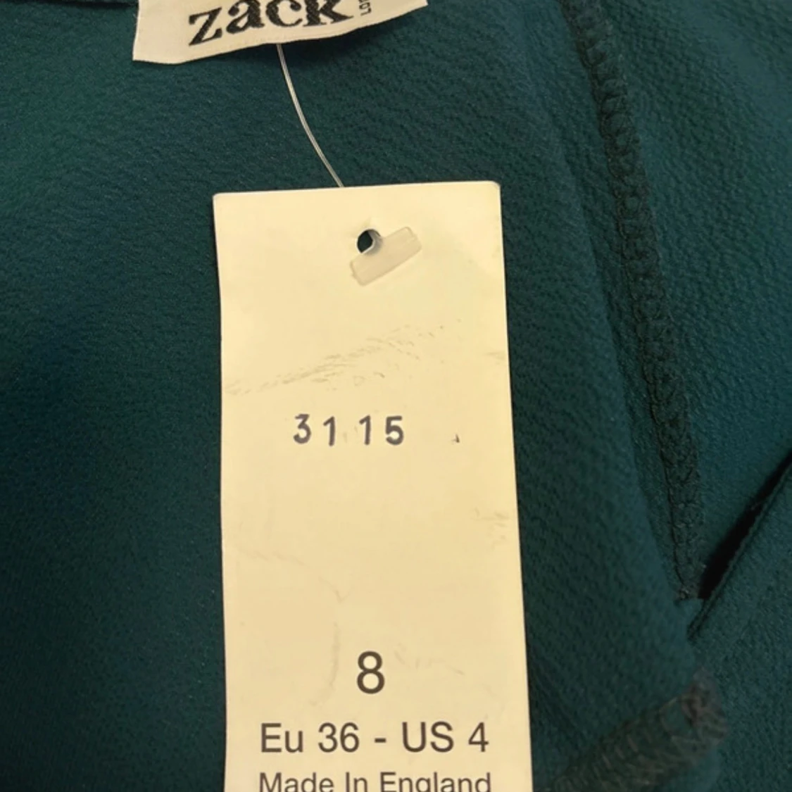 Mörkgrön omlottklänning med volang - 4