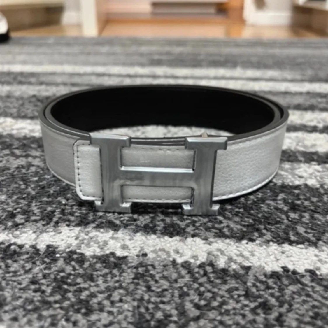  vitt skärp med H-spänne - 2