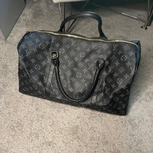 Duffle bag  - Helt ny, hör av er vid funderingar