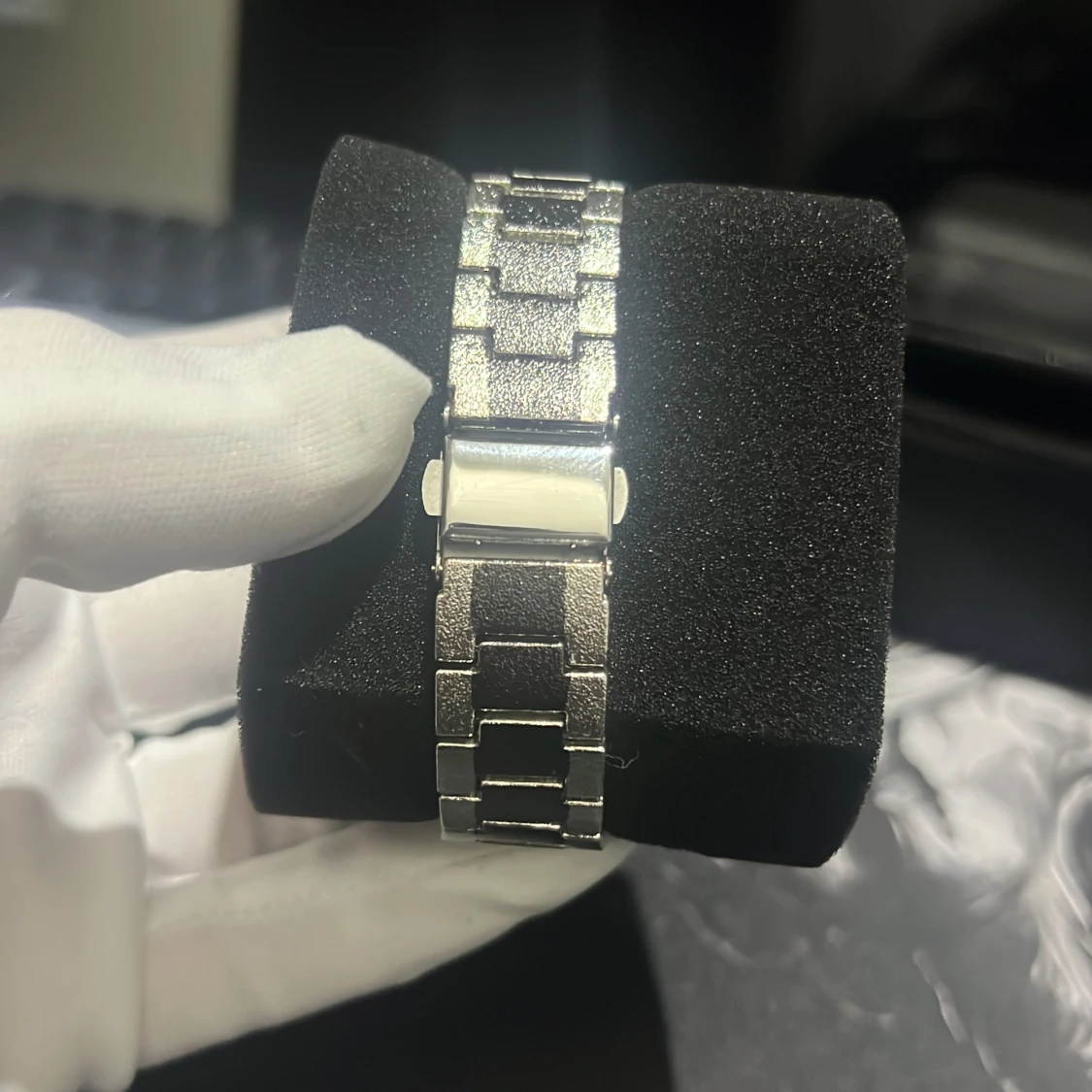 Silverfärgad klocka från Spolo - 1