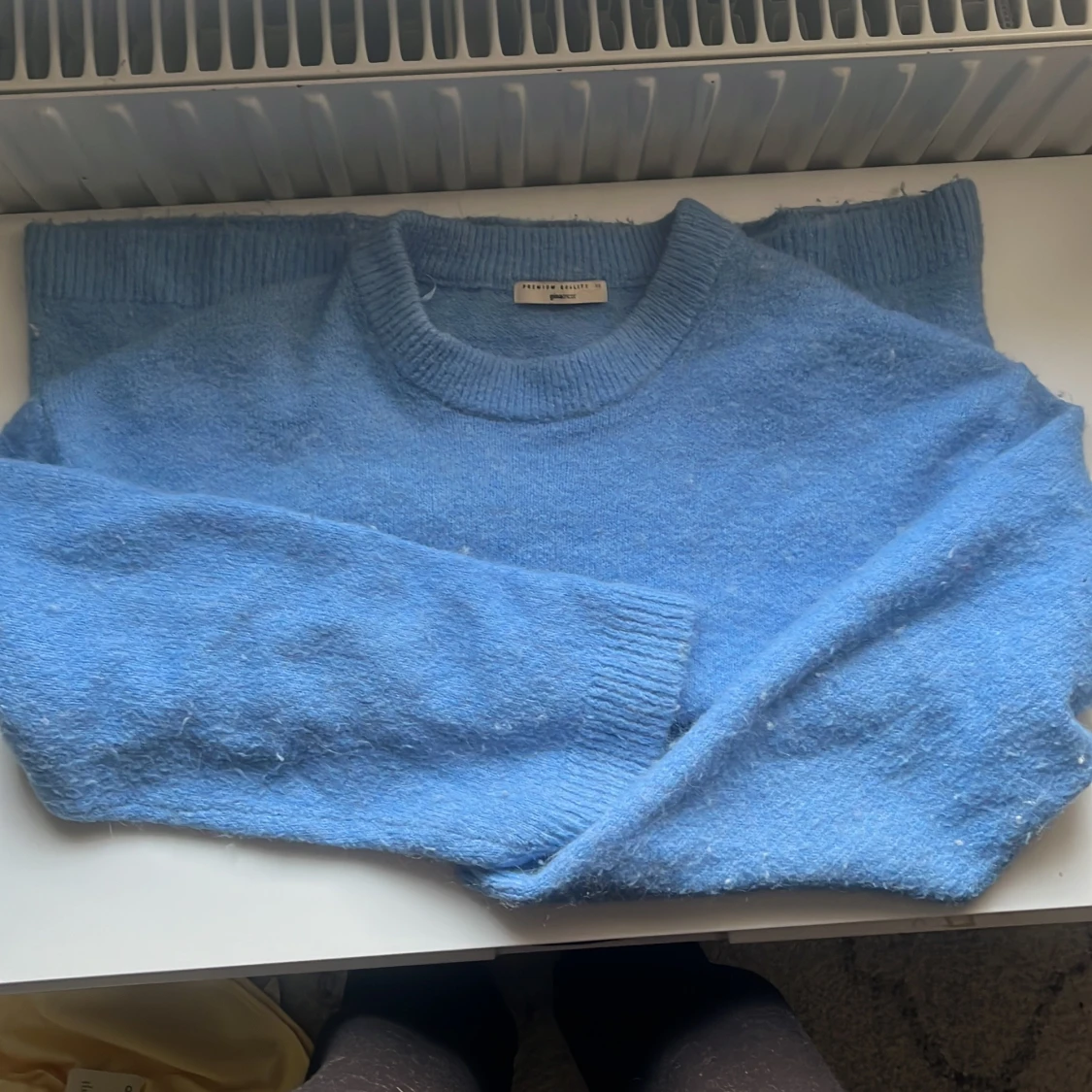 Blå stickad tröja från Gina Tricot - 2