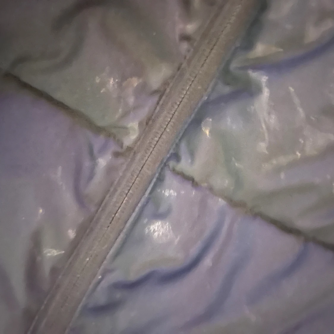 Svart lång pufferjacka från Áhkká - 3