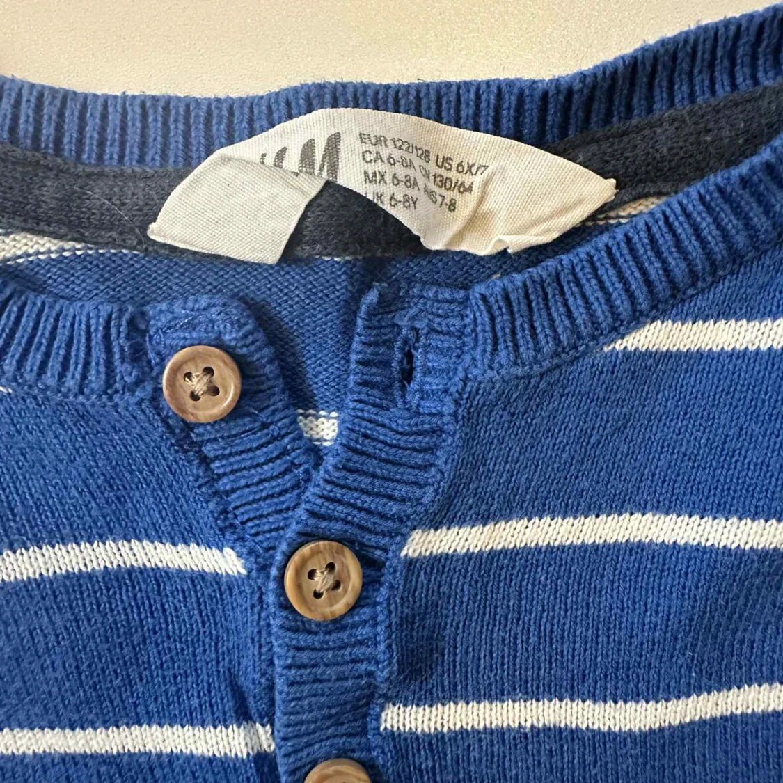 Blå Långärmad finstickad tröja Strl 122/128 tjocktröja - 2