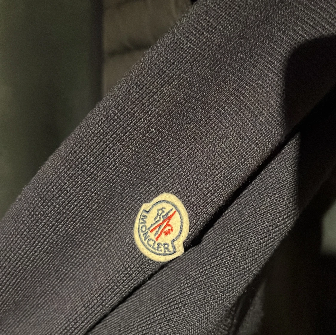 Svart pufferjacka från Moncler - 2