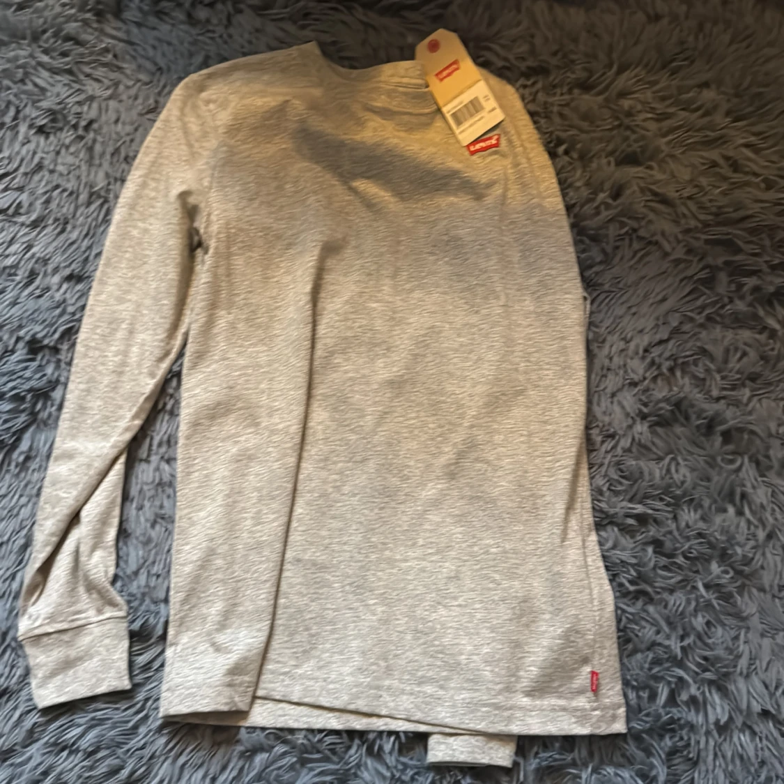 Grå långärmad tröja från Levi's - 2