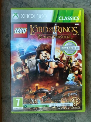 LEGO The lord of the rings spel - LEGO The Lord of the Rings till Xbox 360. Spelet är ett actionäventyrsspel baserat på filmerna om Härskarringen. Spelet funkar felfritt!