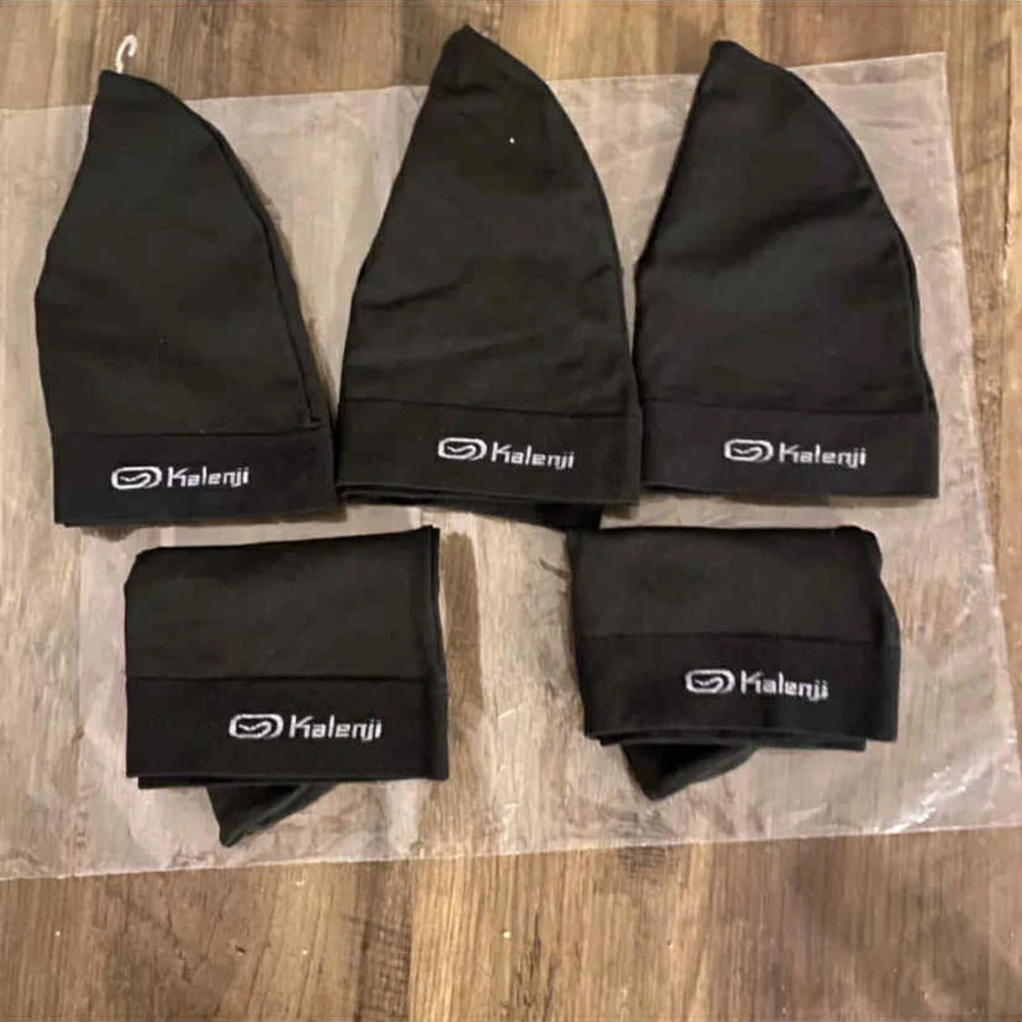 Svart mössa från Kalenji