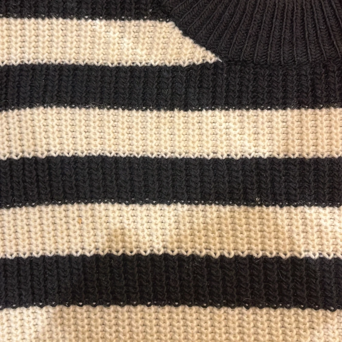 Randig stickad tröja från Monki XS - 4