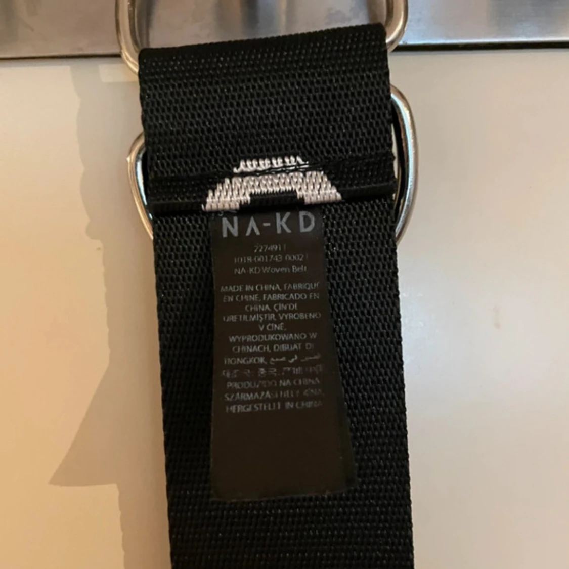 Svart NA-KD bälte med logga - 2