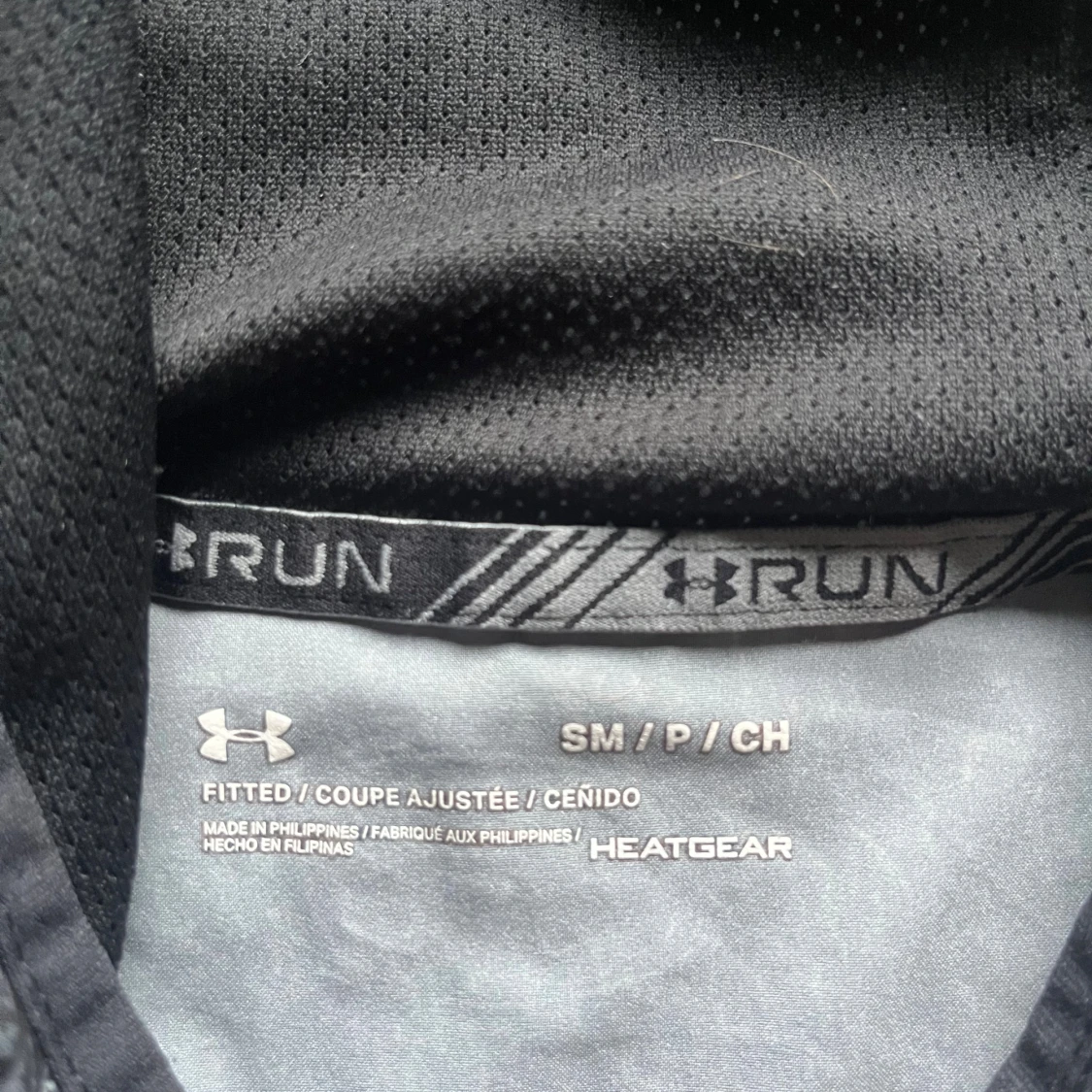 Svart vindjacka från Under Armour - 2