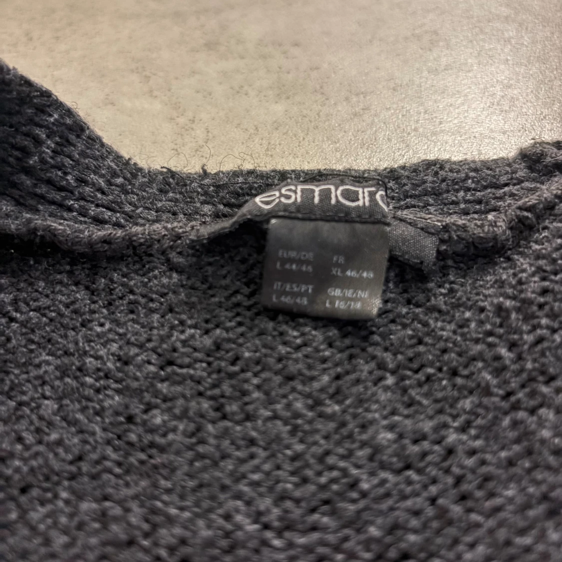 Svart stickad kofta från Esmara - 2