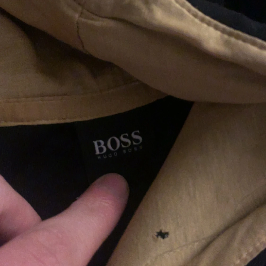 Svart hoodie från Hugo Boss - 1